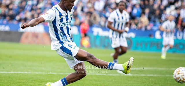 Cissé se marchará al Al Kholood Club